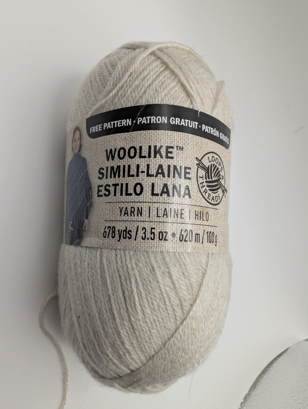 LOOPS & THREADS Woolike Simili-Laine BEIGE #6 Super Fine YARN (678yds 3.5oz) NEW